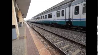 preview picture of video 'Terontola-Cortona - verschiedene Regionalzüge (E.464) - InterCity'