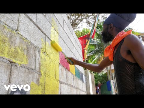 Sizzla - Crown on Your Head (Official Video)