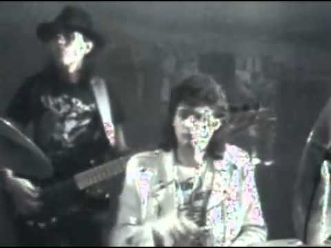 Video thumbnail for Kada padne noć (Upomoć)
