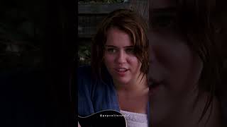 Butterfly fly away @MileyCyrus #hannah #mileycyrus