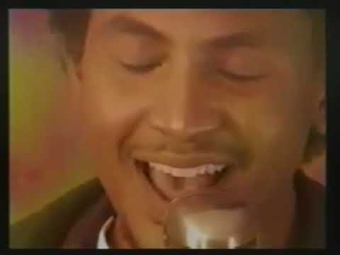 Avelao hiteny Giana feat Jaky Clip gasy Nouveauté