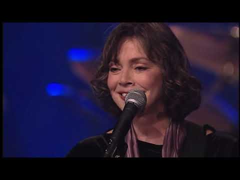 Nancy Griffith - Winter Marquee Concert (May 29, 2002)