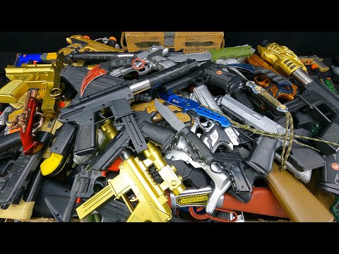 Toy Guns, Desert Eagles, Dangerous Bead-Throwing Toy Guns And Special Real Knives