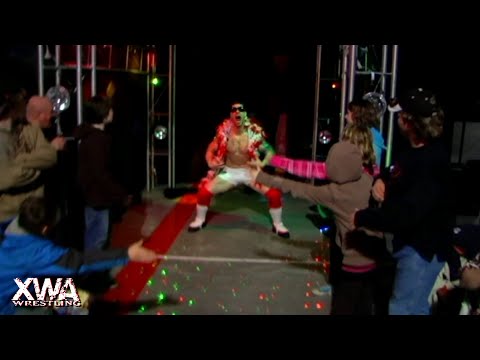 Dazzling Dick Durning makes his return - XWA Top Turmoil 2011