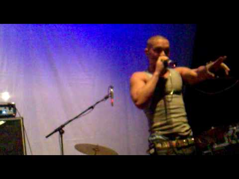 N-dubz AAO tour ultra ft fearless - addicted 2 love 2/4/10