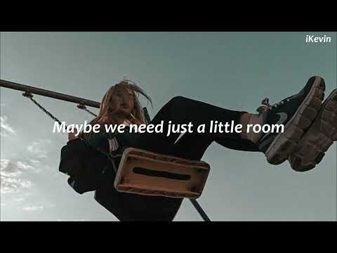 Edgard Mile feat Beatrich - Forget Me Nots // Lyrics