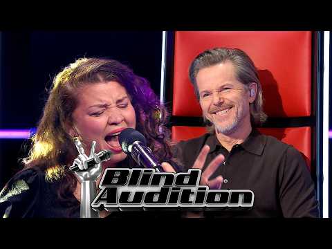 Birgitte Velsvik | Golden Slumber / Carry That Weight | Blind Auditions | The Voice Norway 2026