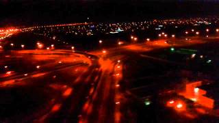 preview picture of video 'Boeing 777-300 Night Landing in Dubai'