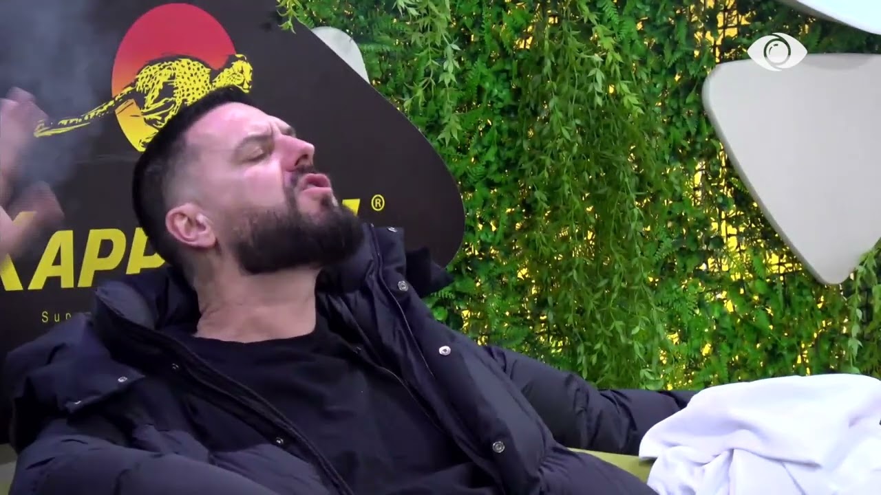 “Ke kryer punë, ti ikën të martën”/ Rogerti thumbon Gretën, debat i ashpër mes banores dhe Mirit