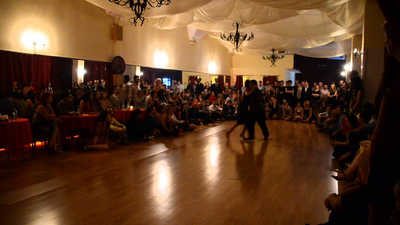 Carlitos Espinoza & Noelia Hurtado in Bucharest 2014 4/5