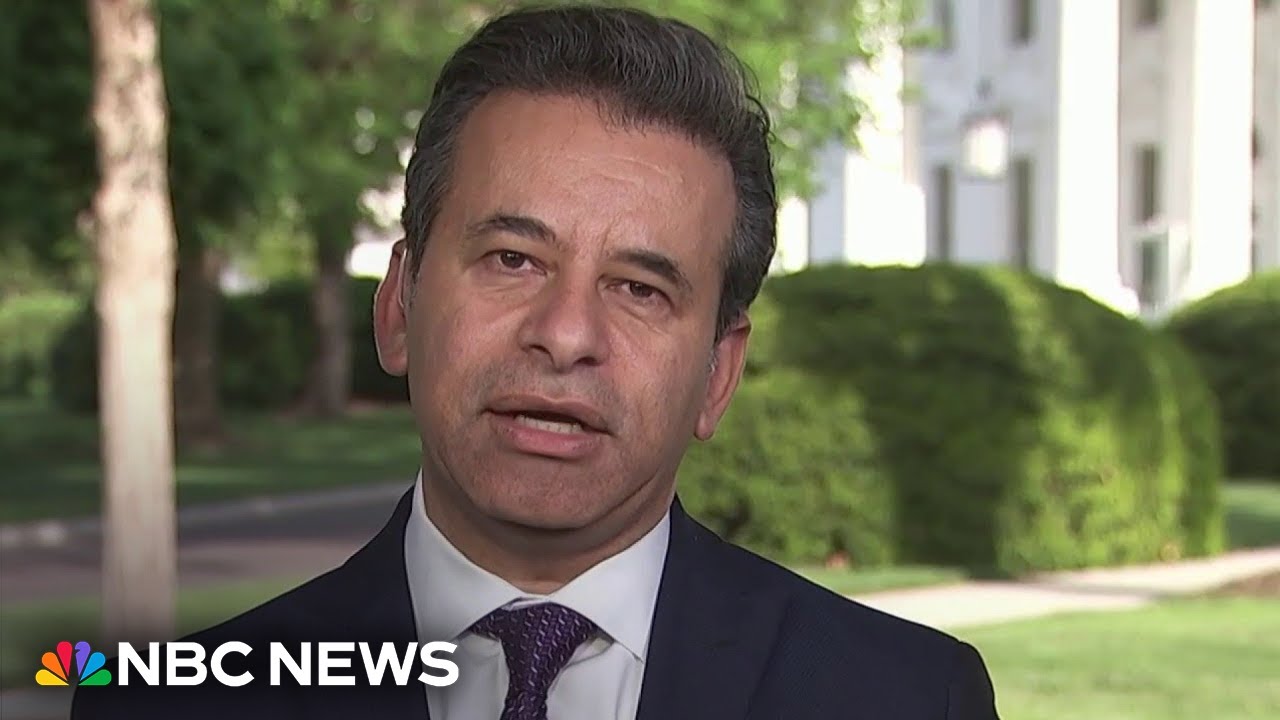 FDA Chief Dr. Marty Makary leads push to ban artificial food dyes by 2026