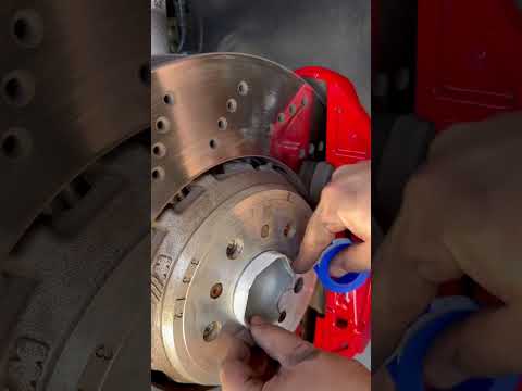 2023 BMW G80 M3 Competition spacers wobble issue fix. Burger Motorsports 15mm spacers. Quick fix!