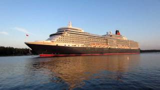preview picture of video 'MS Queen Elizabeth passerar Furusund'