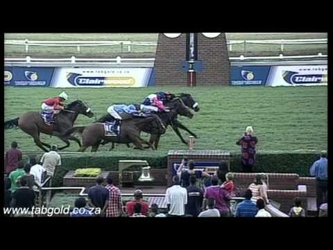 Clairwood 20042014 Race 7 with interview