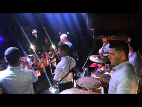 GERARDO NIETO SUELE SUCEDER