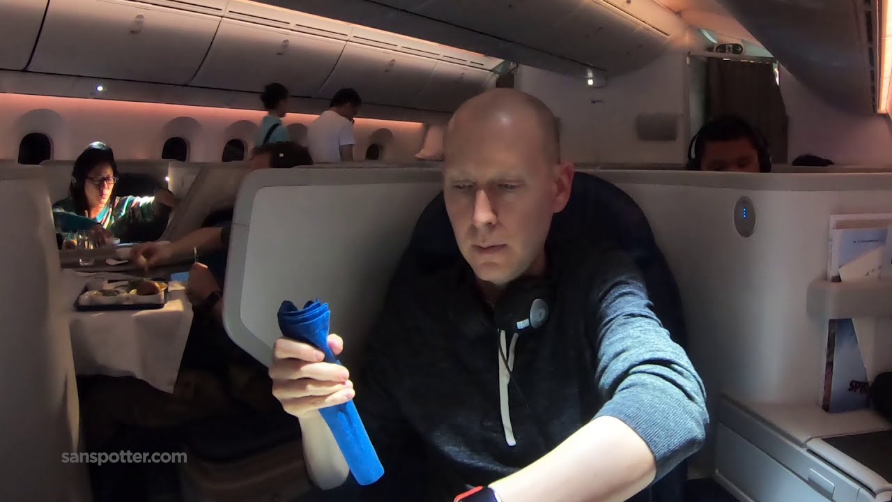 Xiamen Air First Class Lounge