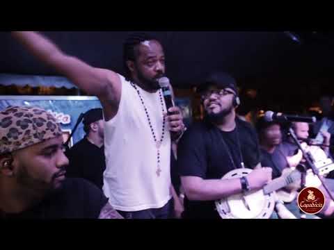 Pagode do Tiee Convida Thiago Soares e Xande de Pilares Ao Vivo Boteco Capadócia