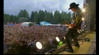 preview picture of video 'Hanoi Rocks Don't You Ever Leave Me Live @ Ankkarock 2004'
