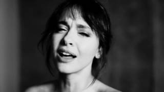 Zeynep Özyılmazel  - Zaman Olur