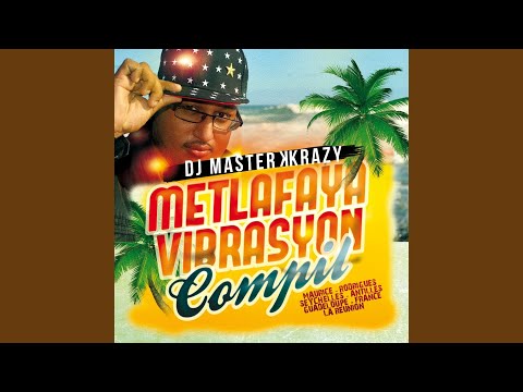 Moovin (feat. Maylan Manaza)