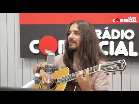 Rádio Comercial - Miguel Araújo canta com Tatanka no Comercial Night Out