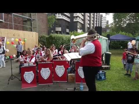 6.7.2013 Impressionen des Pfarrfestes in St. Marien /  Heilig Geist, Köln-Weiden