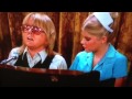 Paul Williams sings to Felix's daughter - The Odd Couple