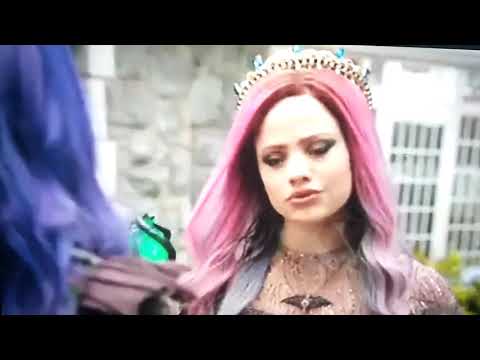 Descendants 3| Audrey tries to curse mal with the sceptor