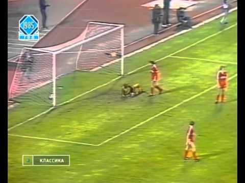 Динамо Киев - Утрехт (4-1) ГОЛ ЗАВАРОВА