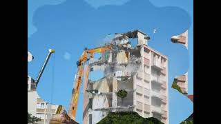 preview picture of video 'France 69800 Saint Priest demolition Les Alpes aout 2013'