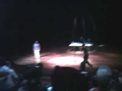 Emicida ao vivo na virada cultural 2010 [CEU Vl. Curuçá] - Tô na vida [Feat. Ellen Oléria].mp4