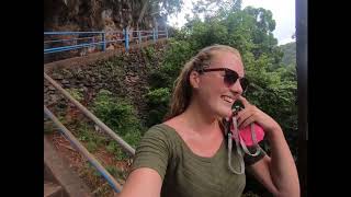 preview picture of video '1237 traptreden en eten jattende APEN | Thailand reisvlog #15'