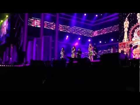 SNSD TTS - Baby Steps HD DC 2012