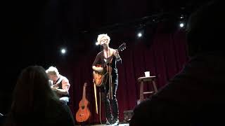 Shelby Lynne - &quot;I&#39;ll Hold Your Head&quot; in Ardmore, PA, 7/22/18