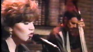 Alison Krauss - Oh Atlanta (Live On David Letterman)