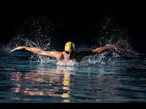 Butterfly Schwimmer mit Blitz - Strobist Setup