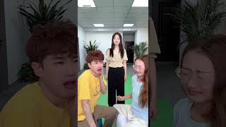 Download lagu The Kissing Game Couple's Challenge mp3 Download lagu The Kissing Game Couple's Challenge mp3