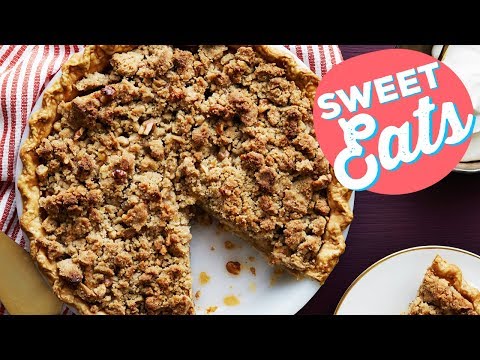 How to Bake a Dutch Apple Pie | Food Network