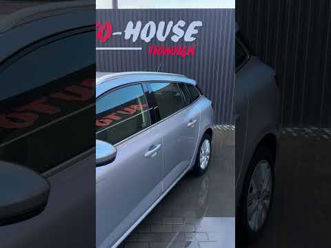 фото renault megane iv рестайлинг 0