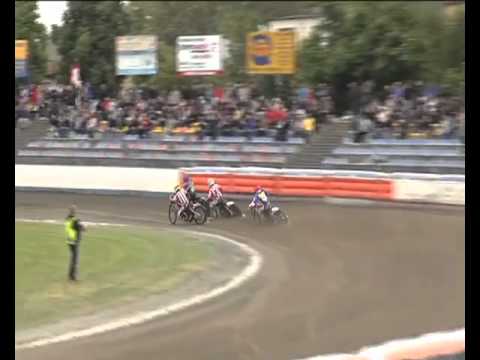 Kontrowersyjne decyzje sędziego Kolejarz Rawag Rawicz - ŻKS Litex MDM Polcopper Ostrovia