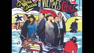 LOS ANGELES AZULES LA CADENITA