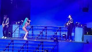 Eres - Karol G feat. Café Tacvba - En vivo desde la Arena de la CDMX