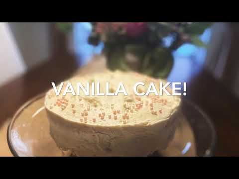 Vanilla birthday cake! | Sweet TreatZ