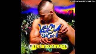 Kissy Sell Out - Turn It On (Feat. MC Cobra)