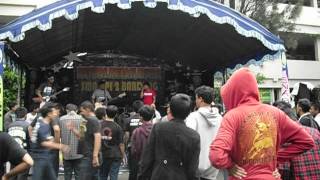 Download lagu Arabian Peanuts - Lagu GIla @ BPI2 Bandung (March 2012) mp3