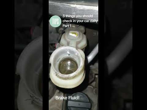 Save your car from brake failure! 🤯 One of the 3 things that cause brake failure is low brake fluid!