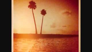 ♫ Kings of Leon - Radioactive ♫