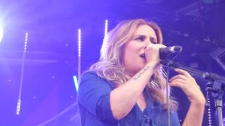 Lucie Silvas - Happy (HD) - Canada Square Park - 23.07.17