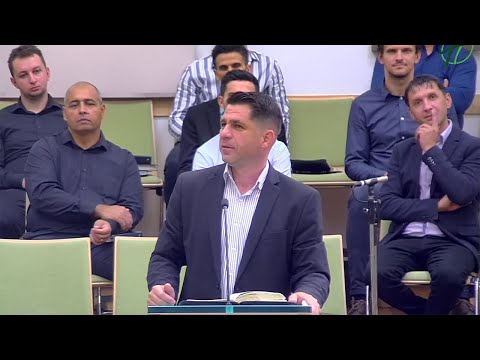 Emi Fedur - Nu iubiți lumea!