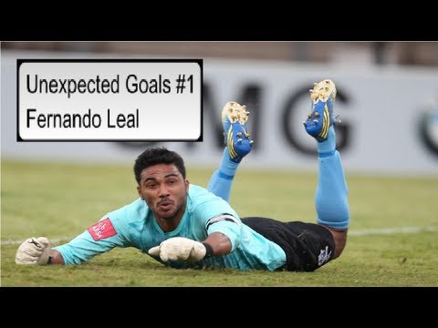 Brazilian Goalkeeper Scores Diving Header in 94th Minute!!!!!!